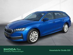 Blau Gebraucht 2024 Skoda Octavia Selection Kombi | 27.490 € (Guter Preis)