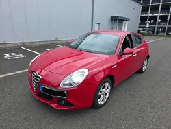 Rot Gebraucht 2012 Alfa Romeo Giulietta Kleinwagen | 3.450 € (Superpreis)