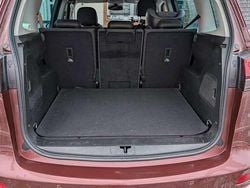 Violett Gebraucht 2017 Opel Zafira Innovation Van / Kleinbus | 11.000 € (Guter Preis)