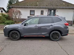 Grau Gebraucht 2024 Subaru Forester Exclusive+ SUV | 33.200 € (Superpreis)