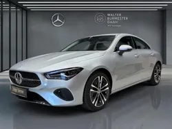 Metalliclack hightechsilber Gebraucht 2025 Mercedes CLA180 Progressive Limousine | 33.990 € (Guter Preis)