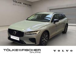 Vapour grey / (metallic) Gebraucht 2025 Volvo V60 Plus Kombi | 41.889 € (Fairer Preis)