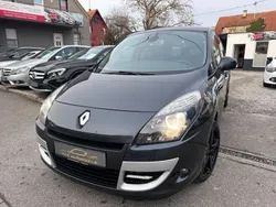 Grau Gebraucht 2011 Renault Scénic III Dynamique Van / Kleinbus | 3.999 € (Fairer Preis)