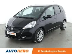 Schwarz Gebraucht 2015 Honda Jazz Comfort Plus Kleinwagen | 9.800 € (Fairer Preis)