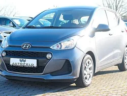 Grau Gebraucht 2018 Hyundai i10 Kleinwagen | 7.650 € (Fairer Preis)