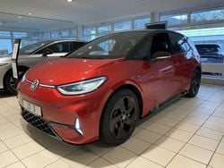 Kings red metallic / schwarz Neu 2024 VW ID.3 GTX Kleinwagen | 53.980 € (Etwas zu teuer)