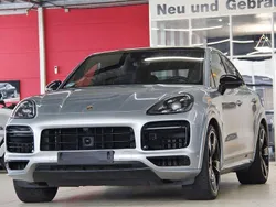 Dolomitsilber (metallic) Gebraucht 2021 Porsche Cayenne GTS SUV | 96.850 €