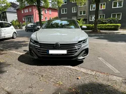 Grau Gebraucht 2021 VW Arteon R-line Limousine | 32.000 € (Fairer Preis)