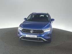 Blau Gebraucht 2024 VW T-Roc Life SUV | 26.910 € (Guter Preis)