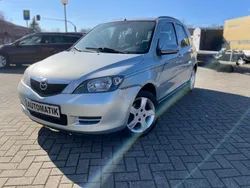 Grün Gebraucht 2004 Mazda 2 Active Kleinwagen | 4.490 € (Teuer)