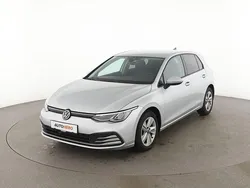 Silber Gebraucht 2020 VW Golf VIII Life Limousine | 22.870 € (Fairer Preis)