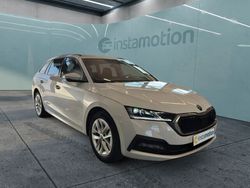 Weiß Gebraucht 2021 Skoda Octavia Ambition Kombi | 29.500 € (Teuer)