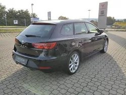 Schwarz Gebraucht 2020 Seat Leon FR Kombi | 13.990 € (Guter Preis)