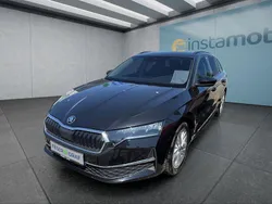 Schwarz Gebraucht 2024 Skoda Octavia Kombi | 30.699 € (Fairer Preis)