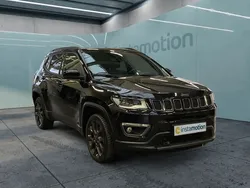 Schwarz Gebraucht 2020 Jeep Compass SUV | 29.650 € (Teuer)