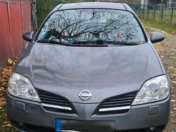 Grau Gebraucht 2002 Nissan Primera Kombi | 2.000 € (Etwas zu teuer)