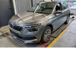 Grau Gebraucht 2022 Skoda Kamiq Tour SUV | 23.900 € (Fairer Preis)