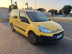Gelb Gebraucht 2014 Citroën Berlingo Attraction Van / Kleinbus | 3.499 € (Guter Preis)