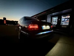Blau Gebraucht 2001 BMW 540 Sport Line Limousine | 9.600 € (Fairer Preis)