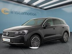 Schwarz Gebraucht 2024 VW Touareg SUV | 73.099 € (Etwas zu teuer)
