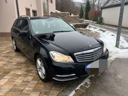 Mercedes 220