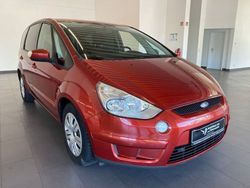 Rot Gebraucht 2007 Ford S-MAX Trend Van / Kleinbus | 5.990 €