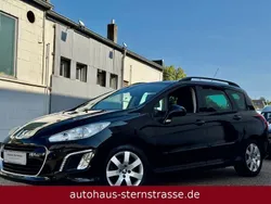 Schwarz Gebraucht 2012 Peugeot 308 Active Kombi | 3.980 € (Fairer Preis)