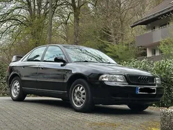 Schwarz Gebraucht 1997 Audi A4 Limousine | 1.800 € (Teuer)