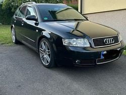 Schwarz Gebraucht 2004 Audi A4 Ambiente Kombi | 2.660 € (Fairer Preis)