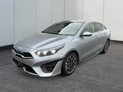 Lunarsilber metallic Gebraucht 2025 Kia ProCeed Kleinwagen | 27.690 € (Superpreis)