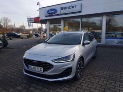 Polarsilber metallic Gebraucht 2024 Ford Focus Titanium Kombi | 21.990 € (Fairer Preis)