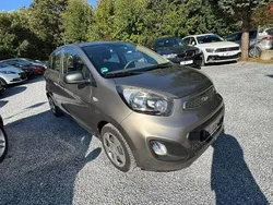 Silber Gebraucht 2014 Kia Picanto Kleinwagen | 3.333 € (Etwas zu teuer)