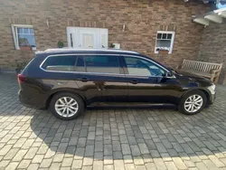 Braun Gebraucht 2019 VW Passat Business Kombi | 17.999 € (Guter Preis)