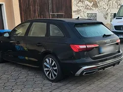 Schwarz Gebraucht 2020 Audi A4 Kombi | 16.500 € (Fairer Preis)