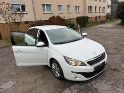 Weiß Gebraucht 2016 Peugeot 308 Kombi | 5.290 € (Fairer Preis)