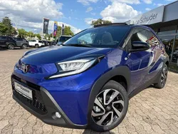 Blau Neu 2025 Toyota Aygo Kleinwagen | 22.690 €