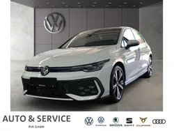 0q pure white Gebraucht 2025 VW Golf VIII GTE Limousine | 39.990 € (Superpreis)
