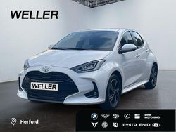 Weiß Neu 2025 Toyota Yaris Hybrid Limousine | 26.490 € (Fairer Preis)