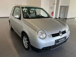 Silber Gebraucht 2001 VW Lupo Kleinwagen | 3.990 € (Teuer)