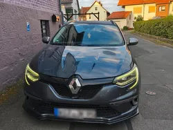 Blau Gebraucht 2017 Renault Mégane GrandTour GT Kombi | 12.000 € (Fairer Preis)