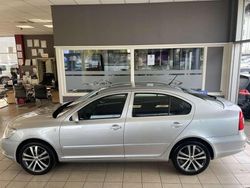 Silber Gebraucht 2012 Skoda Octavia Style Limousine | 8.990 € (Fairer Preis)