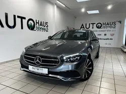 Grau Gebraucht 2022 Mercedes E300 Limousine | 36.990 € (Guter Preis)