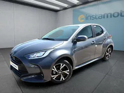 Grau Neu 2025 Toyota Yaris Hybrid Kleinwagen | 23.849 € (Guter Preis)