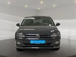 Grau Gebraucht 2020 VW Polo Comfortline Limousine | 14.690 € (Fairer Preis)