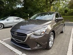 Braun Gebraucht 2017 Mazda 2 Exclusive-Line Kleinwagen | 7.599 € (Superpreis)