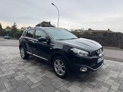 Schwarz Gebraucht 2011 Nissan Qashqai SUV | 5.200 € (Fairer Preis)