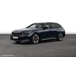 Carbonschwarz metallic Gebraucht 2024 BMW i5 Comfort Edition Limousine | 86.984 €
