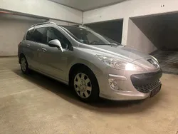 Grau Gebraucht 2010 Peugeot 308 Kombi | 3.300 €