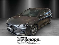 Magnetic grau Gebraucht 2025 Ford Focus ST-Line X Kombi | 31.990 € (Teuer)