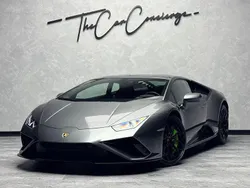 Grau Gebraucht 2023 Lamborghini Huracán | 264.990 €